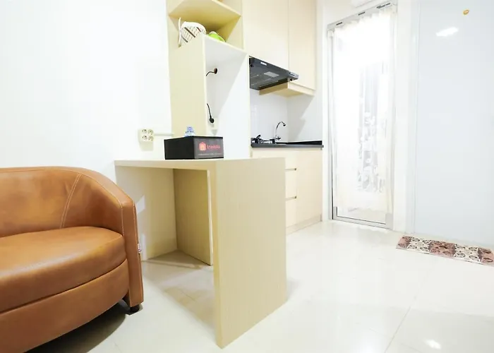 Simply & Clean 2Br Bassura City Apartment By Travelio